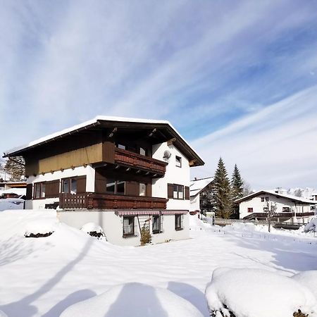 Family Friendly Chalet - Central With Beautiful Mountain Views Seefeld in Tirol Exterior photo