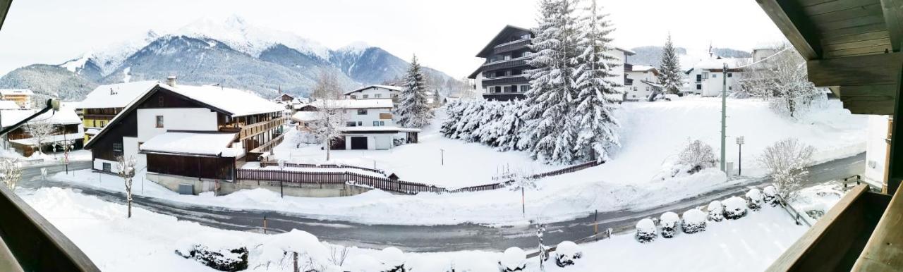 Family Friendly Chalet - Central With Beautiful Mountain Views Seefeld in Tirol Exterior photo