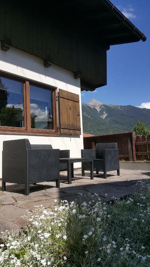 Family Friendly Chalet - Central With Beautiful Mountain Views Seefeld in Tirol Exterior photo